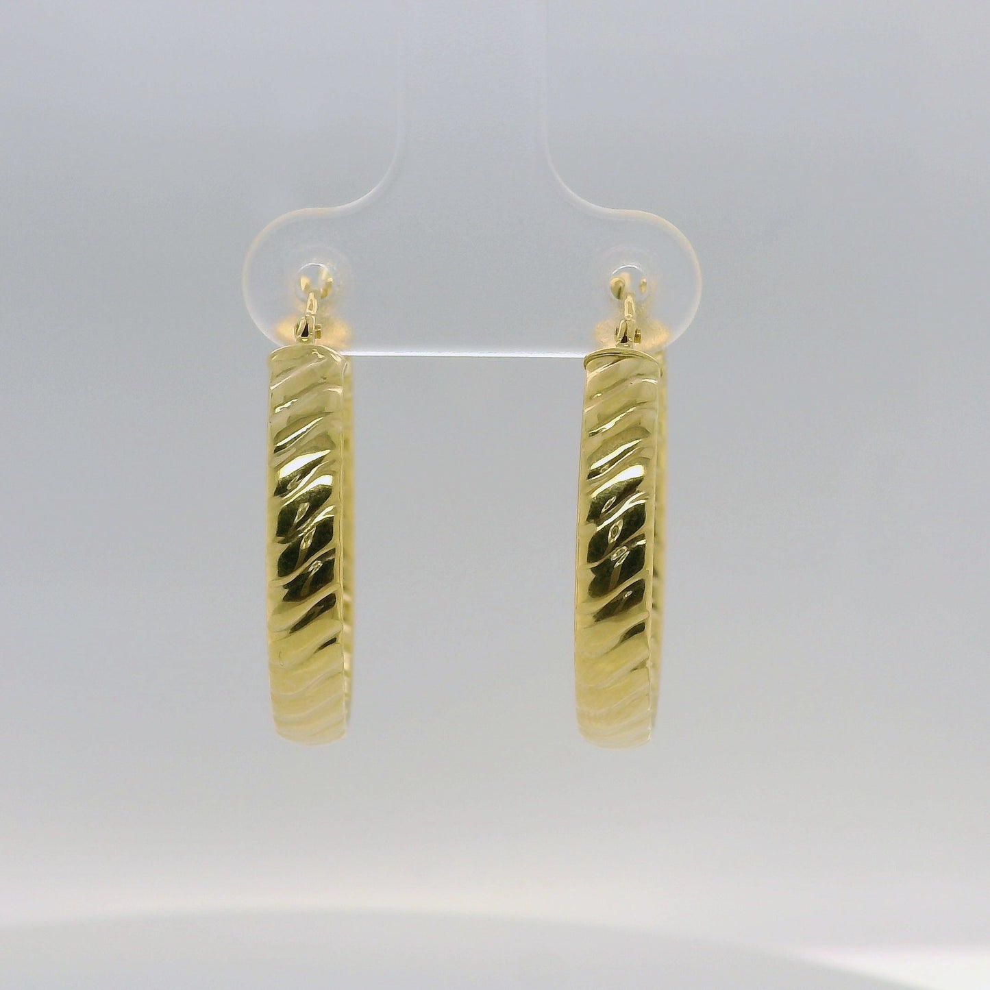 Twisted Hoop Earrings - 20mm