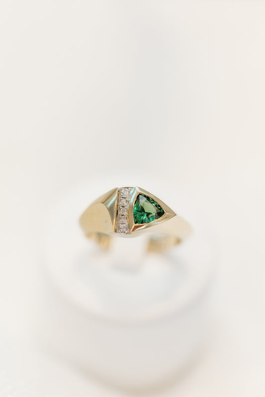 Tsavorite Garnet & Diamond Ring