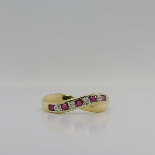 9ct Yellow Gold Natural Ruby &amp; Diamond Crossover Ring – Size N