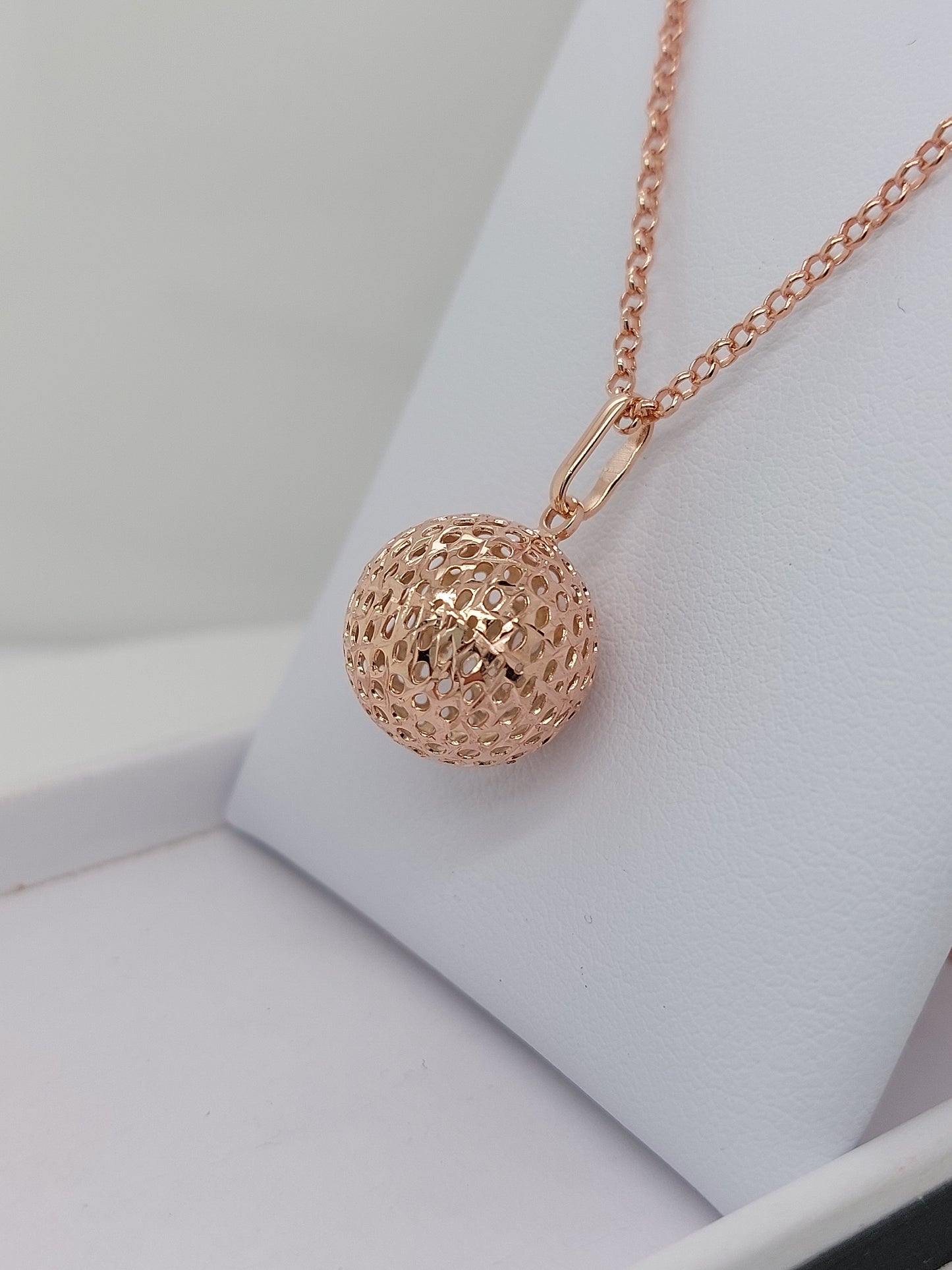 Rose Gold Lattice Ball Pendant