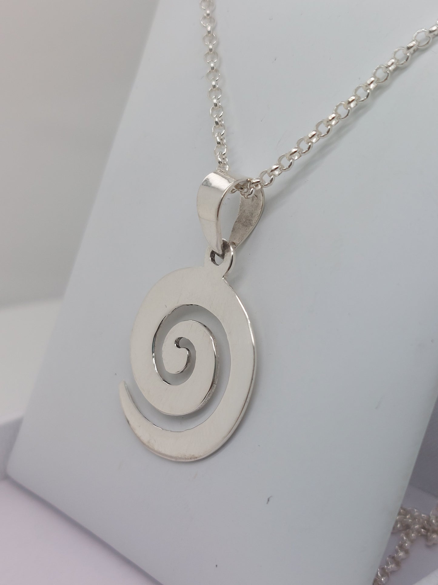 Koru Pendant