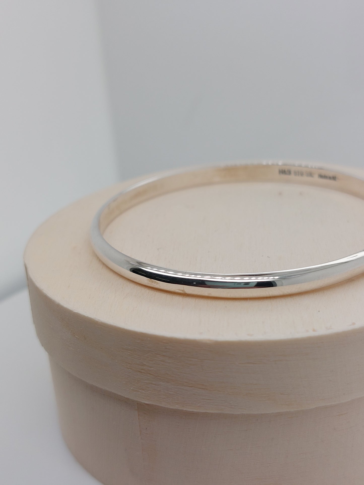 Child's Large Solid Bangle