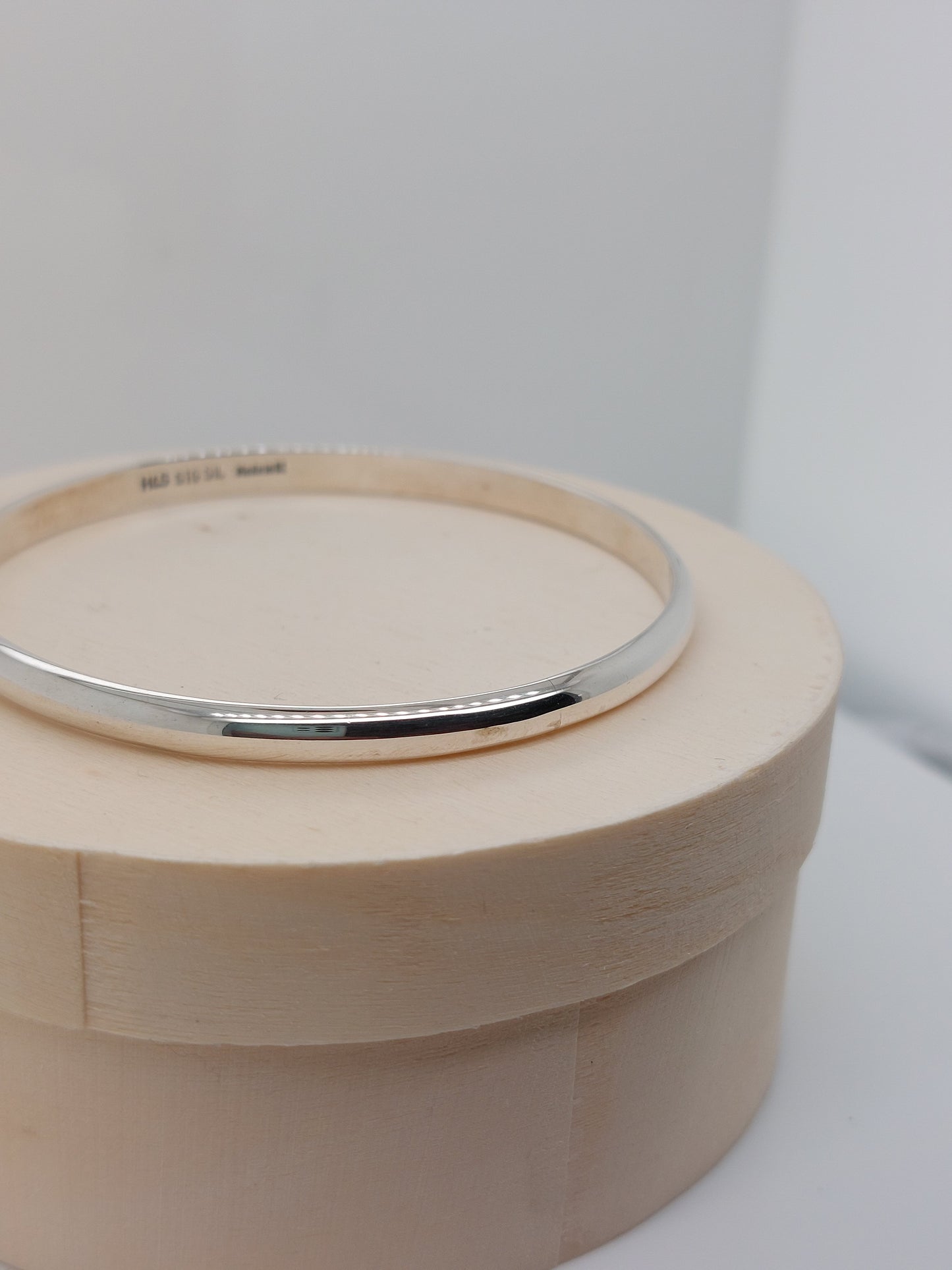 Child's Large Solid Bangle