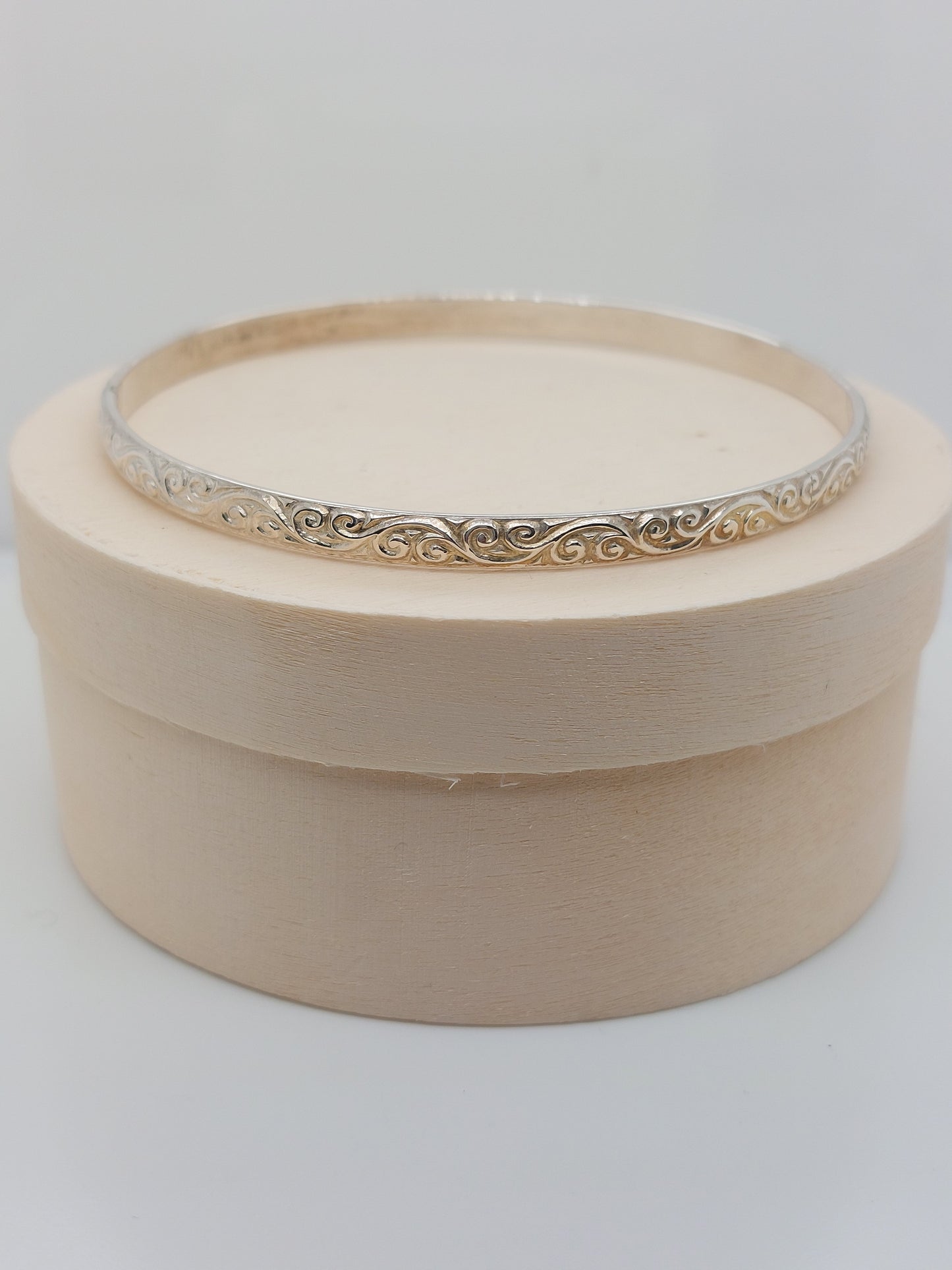 Embosed Bangle