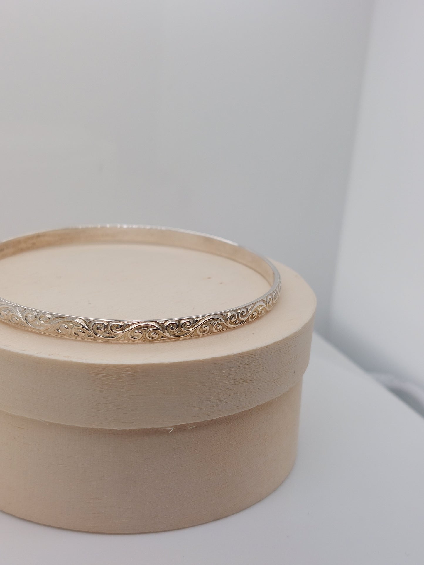 Embosed Bangle