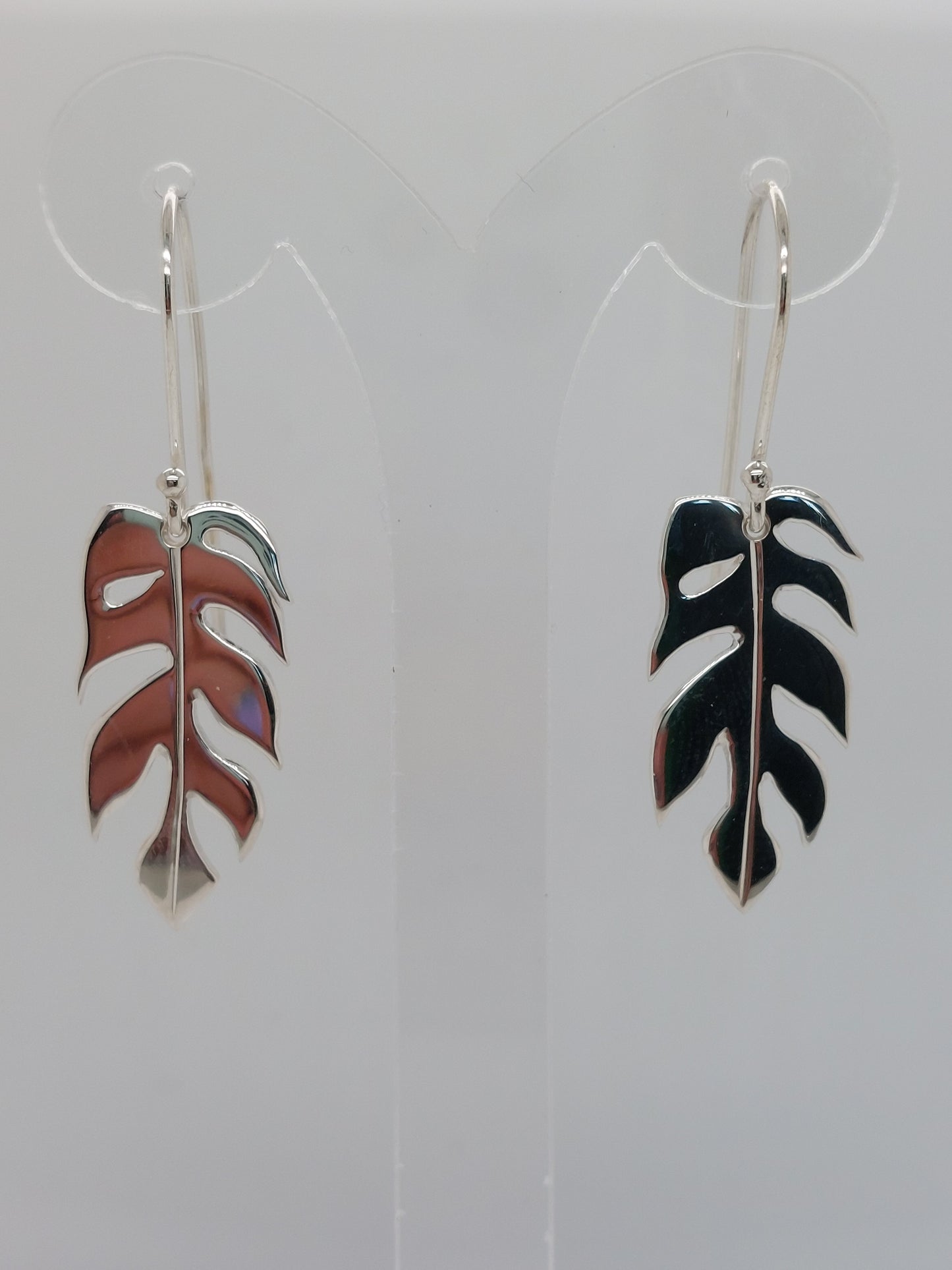 Shiny Leaf Drop Earrings