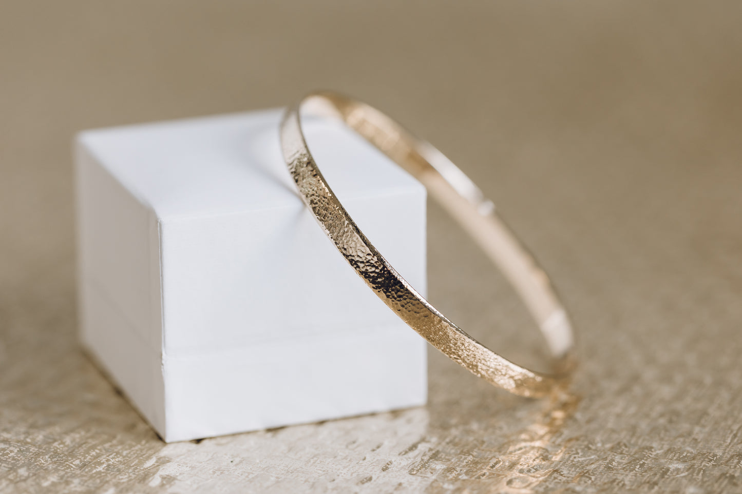 9ct oval flat textured bangle